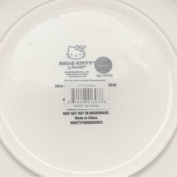 Hello Kitty 9” Ceramic Dinner Bowl Red & White Bows Japanese Letters - Picture 11 of 11